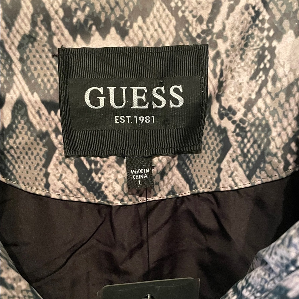 NWT GUESS Essie Gummy Animalier Puffer Jacket Size Large - Picture 2 of 14